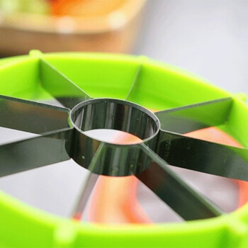Qinkai stainless steel apple fruit cutting artifact home creative slicing melon and fruit divider slicing flap cutting fire paint seal core cutting fruit artifact into eight pieces 1 piece stainless steel blade/active (quick grab)