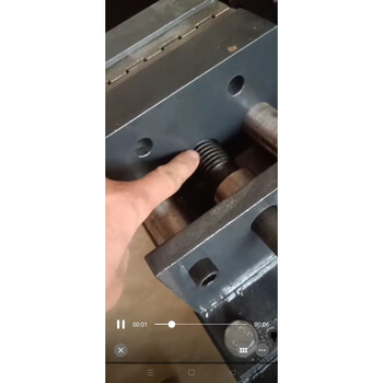 Huili's steel bar thread rolling machine accessories collection steel bar threading machine vise stripping straight thread stripping and rolling machine clamp efficient tool complete set of vise (excluding steel sleeve) hole spacing width 12*3