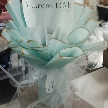 Bouquet wrapping paper diy material semi-finished product diy handmade packaging-free shell valentine's day birthday gift starry flowers snacks cigarettes large letters green gold edge trailing yarn + gifts