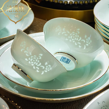 Famanmei underglaze colored exquisite celadon bowl and plate set jingdezhen high-end light luxury kaolin tableware housewarming 36 pieces of pure handmade sapphire exquisite - inlaid with gold flowers and shadows