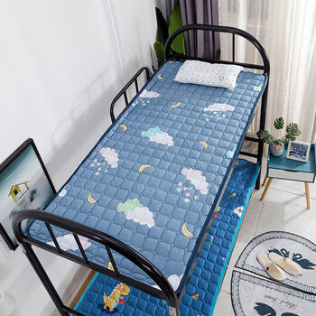 Shantou lincun four-season universal machine washable mattress bed protector tatami non-slip protective pad mattress single and double students sunny sunny cloud cloth pad double-sided 0.9 meters wide * 1.90 meters long bed