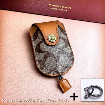 Guanjian store camellia men's and women's multifunctional key bag fashionable cowhide car key bag remote control storage bag key brown (brown) + stirrup buckle