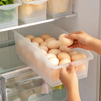 King star and moon egg storage box refrigerator food storage box vegetable and fruit packaging refrigerator storage and organizing artifact egg box large-white one pack can hold approximately 30 eggs