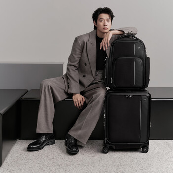 Tumi/tumi wei daxun's same style arrive international double zipper four-wheel boarding case black 21 inches