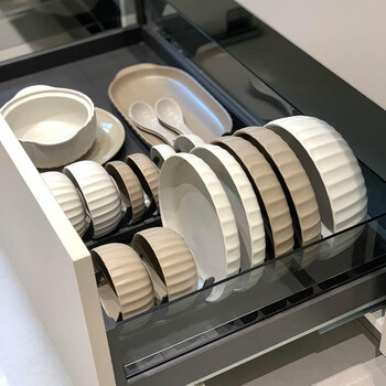 Yitao home ceramic bowl set nordic dishes and chopsticks set household tableware complete set of high-looking plates and bowls housewarming gift four colors 22-piece set for 4 people underglaze color