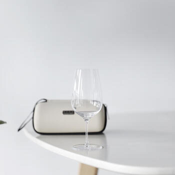 Kitty asks wine same style wine tumbler portable standard tasting cup camping wine glass with leather box small tumbler