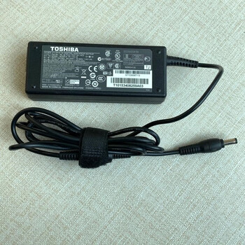 Toshiba 19v 3.95a laptop power adapter charger 55*25mm power cord