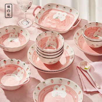 Cute ceramic plate ins tableware household fish plate baking pan cartoon plate internet celebrity high-looking dish plate fruit plate strawberry rabbit-6 inch long handle spoon (2 pieces)