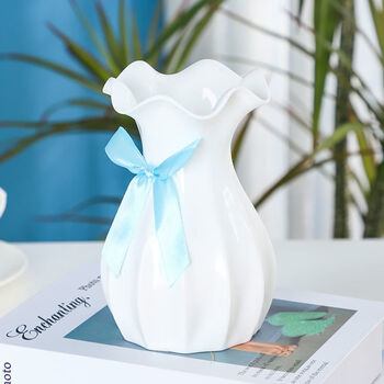 Vase ins style high-looking plastic vase dry flower simulated flower arrangement vase table anti-fall cute vase white with bow ins style lotus mouth vase - no water can be filled