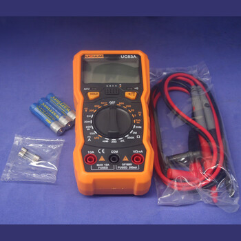 Ni zhier alliance instrument uc83a digital high-precision digital display multi-function smart multimeter magnetic adsorption flashlight