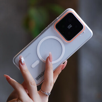 Dream is suitable for xiaomi 15 mobile phone case. xiaomi 15 protective case is all-inclusive anti-fall, skin-feeling magnetic suction, fashionable contrasting color, ultra-thin semi-transparent matte for men and women, matte white.