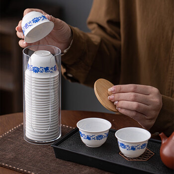 Fantasy rice husk blue and white porcelain disposable kung fu tea cup thickened anti-scalding national style small tea cup tea set for guests pure white 300 pieces corn starch without black spots