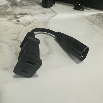 Power adapter 8-pin to household two-plug low-power electrical appliances student dormitory 8-pin to mobile phone charging conversion matching conversion 8-pin male to household two-hole -5cm