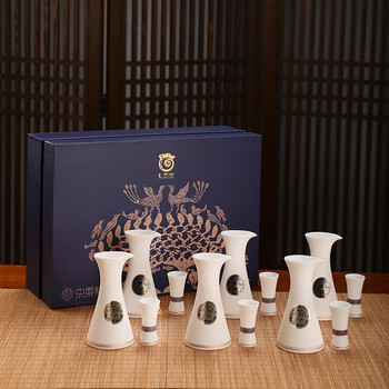Luoyang museum cultural creation has a set of mutton-fat jade wine sets, white wine cups, wine dividers, wine sets, mutton-fat jade porcelain six pots and six cups, gift box