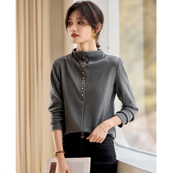 Shangjing's stylish and versatile half-turtle collar warm base layer embellished with gold buttons for fall and winter.