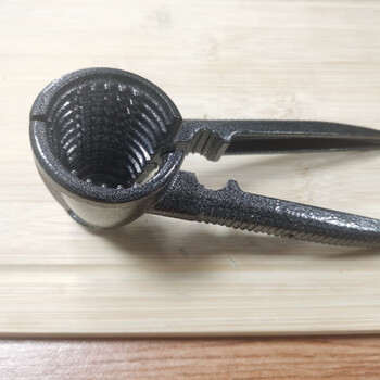 Qinkai walnut opening artifact household pine nut hazelnut zinc alloy shell opener nut pliers dried fruit stainless steel walnut clip funnel zinc alloy walnut clip (diameter 3.5 or more large