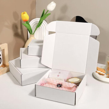 Baokesi ins style white airplane box 15*15*5 10 hand account gift packaging box express handmade guka packaging box