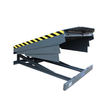 Fixed mobile boarding bridge electro-hydraulic storage ramp loading and unloading platform platform lifting platform fixed 6 tons (2000*2000)