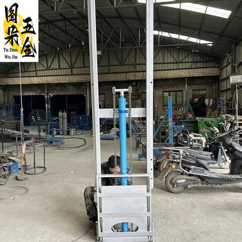 Kaosen's new trash can hoist manufacturer sanitation truck is equipped with a lift, automatic hydraulic bucket lifting rack and bucket, lifting more than 2.5 meters, new hoist 2.4-2.6