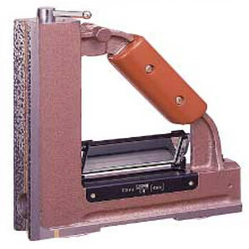 Rekk riken magnetic triangle level 583-1502583-200 583-1502