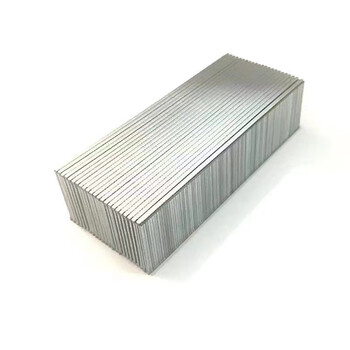 Pickup cat bulk national standard straight nails f30 pneumatic straight nails full box f25f20t38t50 woodworking full box pneumatic nails f25 full box 9 kg, about 58,000 pieces