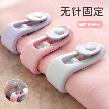 Xincong quilt fixer anti-escaping and clamped quilt new needle-free upgraded version quilt cover sheet buckle clip cute does not hurt the quilt needle-free and safer green-6 pack