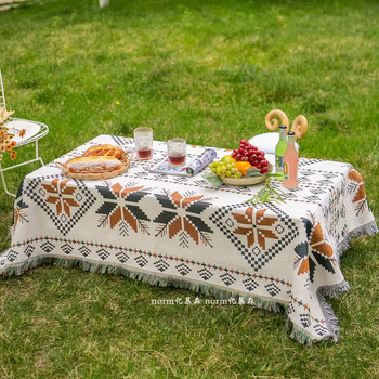 Yusenyi outdoor camping tablecloth camping cotton and linen picnic tablecloth high-end fabric waterproof cotton and linen tablecloth sun protection chicago orange maple double-sided thickened 130x130cm