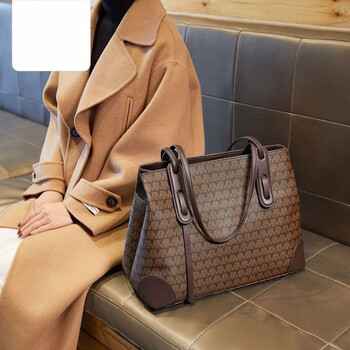 Other new products, large bags, women's bags, 2025 new light luxury tote bags, handheld women's bags, large capacity, trendy, versatile - coffee color, activity momentum