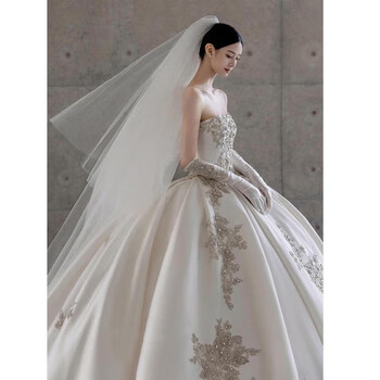 Overview french wedding dress bridal main yarn retro satin tube top light 2025 new small texture tail white floor-length wedding veil + gloves + bustle 2xl