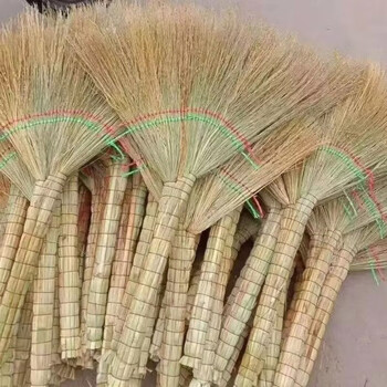 Sorghum golden seedling sweeping broom, shellless broom, thickened broom, rural old-fashioned home courtyard new type, five high-quality golden seedlings