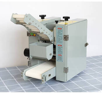 Yonghuan steamed stuffed bun wrapper machine, commercial fully automatic imitation handmade dumpling wrapper machine, rolling machine for pressing small steamed buns, large dumplings, and frying them, plastic spray-fixed model (customized 3-12 cm)