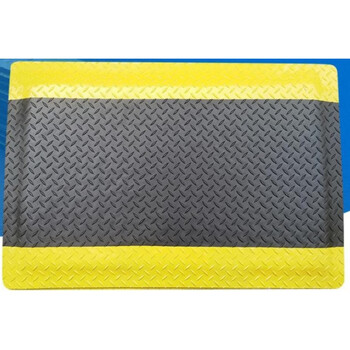 Jiangling floor mat pvc anti-slip floor mat rubber insulating floor mat industrial fatigue floor mat can be customized black with yellow edge 600*900*20mm