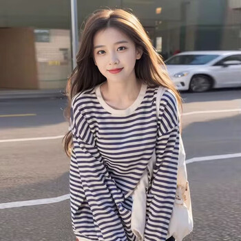 Mouth movement design striped sweatshirt 2025 spring and autumn new style inner layering shirt loose lazy style long-sleeved t-shirt top for women s-105 catties or less