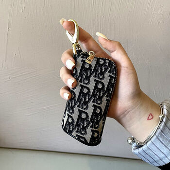 Ye yu key bag key coin new mini key storage universal large capacity multi-function car small bag exquisite not thickened/classic black-r8