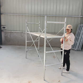 Factory direct sales 70 wide mobile scaffolding scaffolding thickened scaffolding 170 high 70 wide 180 long 2.0 thick with 60 wide pedals