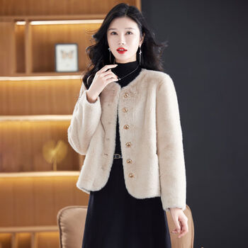 Hengyuanxiang xiaoxiangfeng new round collar gold buckle mink fur all-in-one coat winter fur coat women's tops small temperament beige m