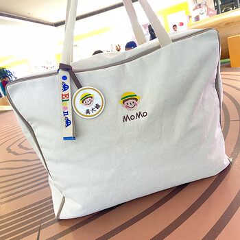 He jiagong kindergarten customizable name quilt storage bag children's quilt handbag pure cotton canvas large luggage bag kindergarten quilt storage bag small size comes with name tag + streamer 48*18*32cm