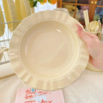 Zifufu cream lace plate home breakfast fruit plate salad plate vegetable plate plastic plate cream style straw hat plate style milk fufu straw hat plate 1 piece