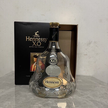 Markwell 700 ml henney xo foreign wine bottle empty bottle bubble medicine wine bottle display wine bottle with black lid without box