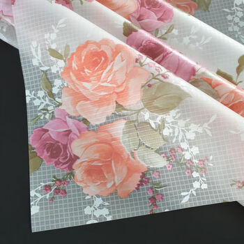 Tablecloth is waterproof, oil-proof, anti-scalding, no-wash plastic dining table mat, rectangular tablecloth for living room, table cover, rose flower 68*68cm (tablecloth size)