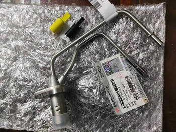 Dongfeng tianlong flagship kl national vi post-treatment urea injector nozzle 1205750-9300 original authentic national vi urea injector