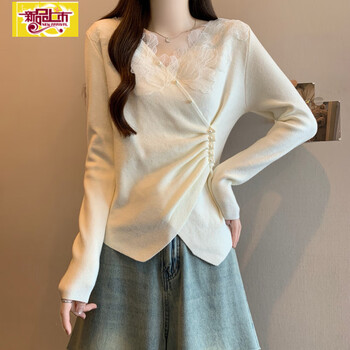 First diameter large size lace v-neck bottoming shirt for women in autumn and winter with fat mm waist slimming design irregular knitted top white apricot color 2xl recommended 125-140 pounds