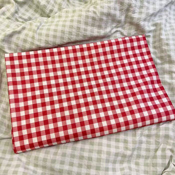 Fantasy cream yellow small floral tablecloth style short decorative background cloth dormitory tablecloth red small grid 30x40cm