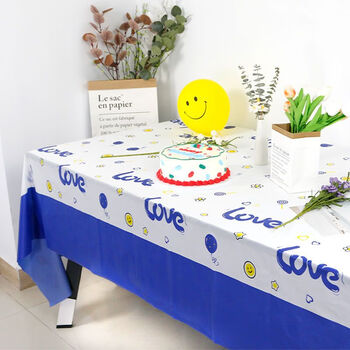 Birthday tablecloth christmas snowflake elk disposable tablecloth dessert table holiday tablecloth waterproof oil plastic tablecloth klein blue tablecloth single tablecloth + birthday flag