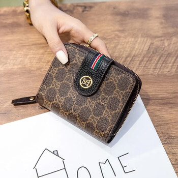 Japanese wallet folding new style genuine leather two-fold wallet women's short card holder all-in-one bag women's large capacity first layer cowhide brown y (24 card slots upgraded anti-theft brush)