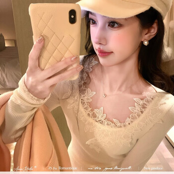 Jingdomeng decorated splicing pure desire bottoming shirt for women 2025 autumn and winter new slim fit, fashionable and high-end top, apricot color, high quality l (90-105 pounds)
