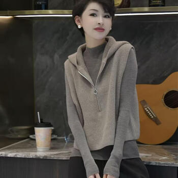 Popular light luxury autumn and winter age-reducing temperament knitted thickened hoodie vest zipper half open collar vest high-end camel l (recommended 100 catties-130 catties)