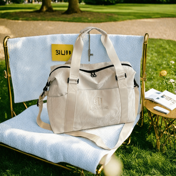 Ye yu large-capacity short-distance portable travel bag women's fitness bag dry and wet separation lightweight waterproof luggage maternity bag travel bag mb version white dry and wet separation pu