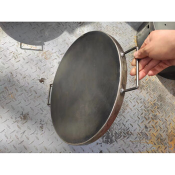 South hunan fiery beef teppanyaki equipment poly-oil skewers teppanyaki fried scallion pancakes round teppanyaki baking plate a plate with a diameter of 40 meters and a thickness of 6 meters without edges