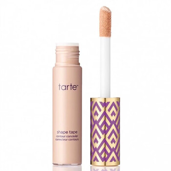 Her special tarte spot concealer cream covers tear troughs, dark circles, spots, acne marks, freckles, redness, and non-stuck powder rich_57h